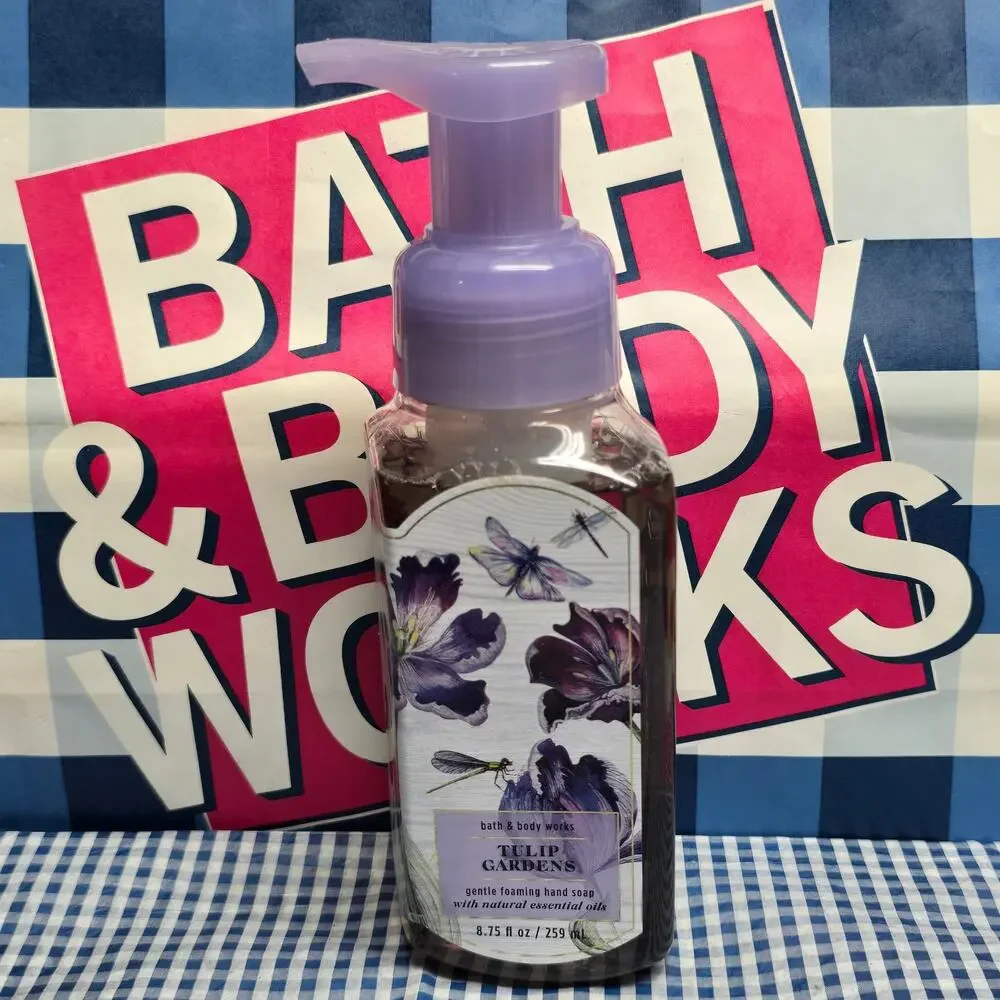BBW Tulip Gardens Gentle Foaming Hand Soap